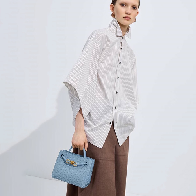 bottega veneta mini andiamo intrecciato leather top handle tote bag #874957